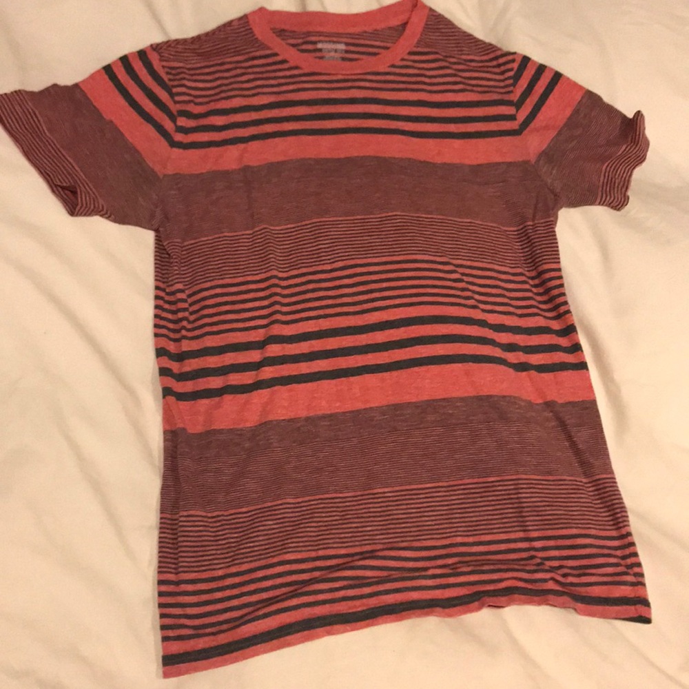 Mossimo T-shirt
